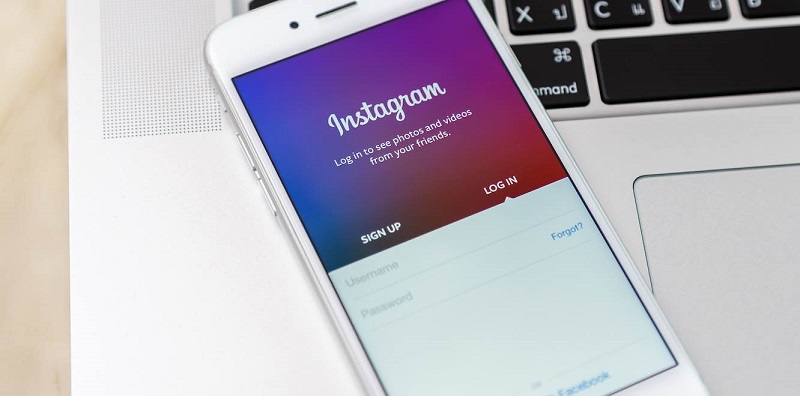 Cách 2: Hack follow instagram miễn phí bằng cách tìm Hashtag 